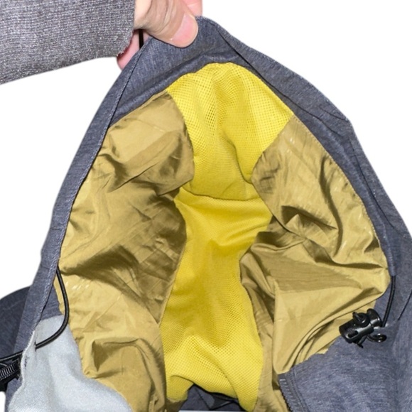 3CS The Resistance Waterproof Snowboard Jacket Size Large - Picture 5 of 8